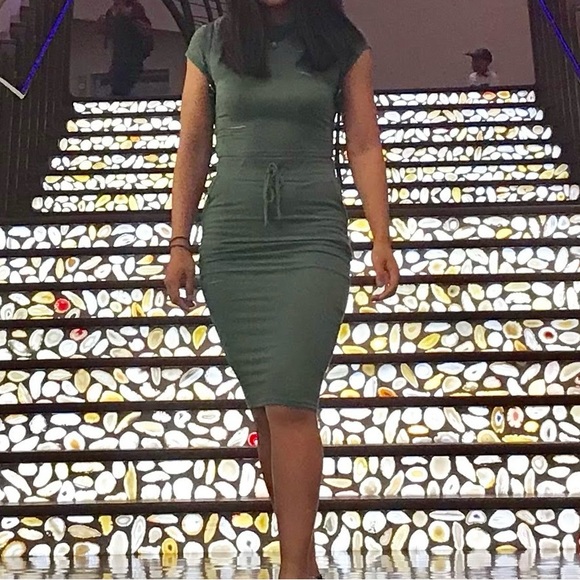 Two pieces set size Small - Picture 7 of 7